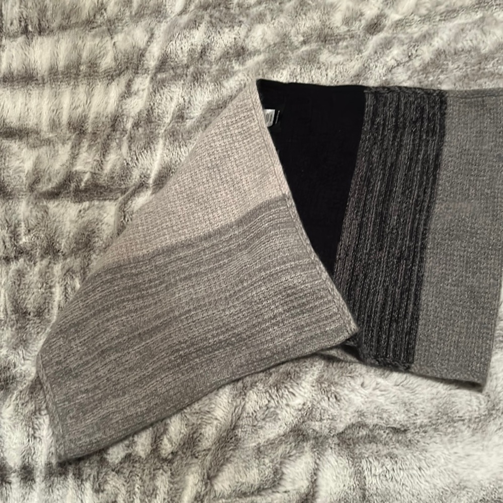 Cashmere infinity scarf